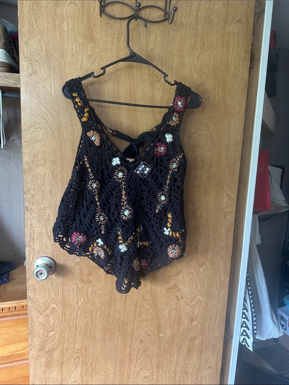 Boho Crochet Floral Tank Top - Black